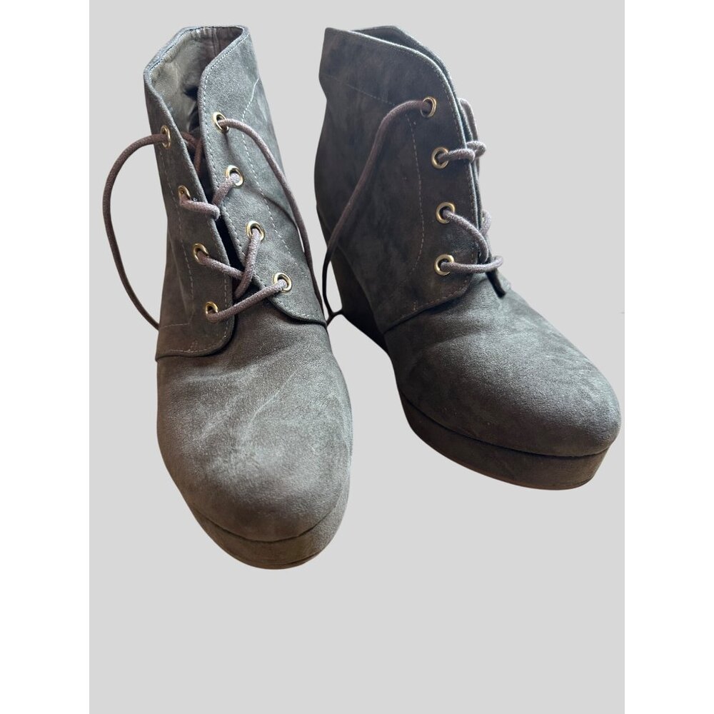Just Fab Women's Wedge Heel Lace-Up Suede Ankle Boots Sz 10